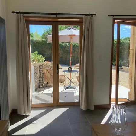 住宿加早餐酒店 Les Ombrieres *