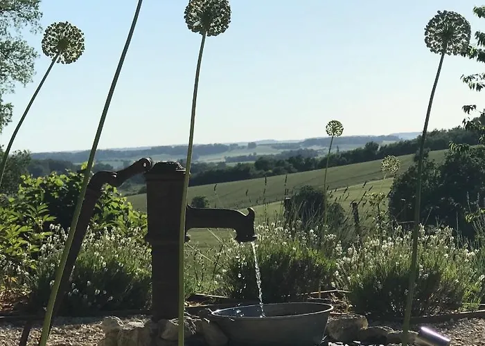 Les Ombrieres Bed and breakfast *