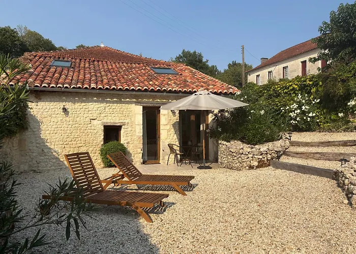 Bed and breakfast Les Ombrieres Porcheresse